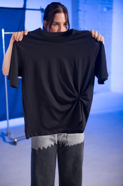 T-SHIRT NUDO BLACK