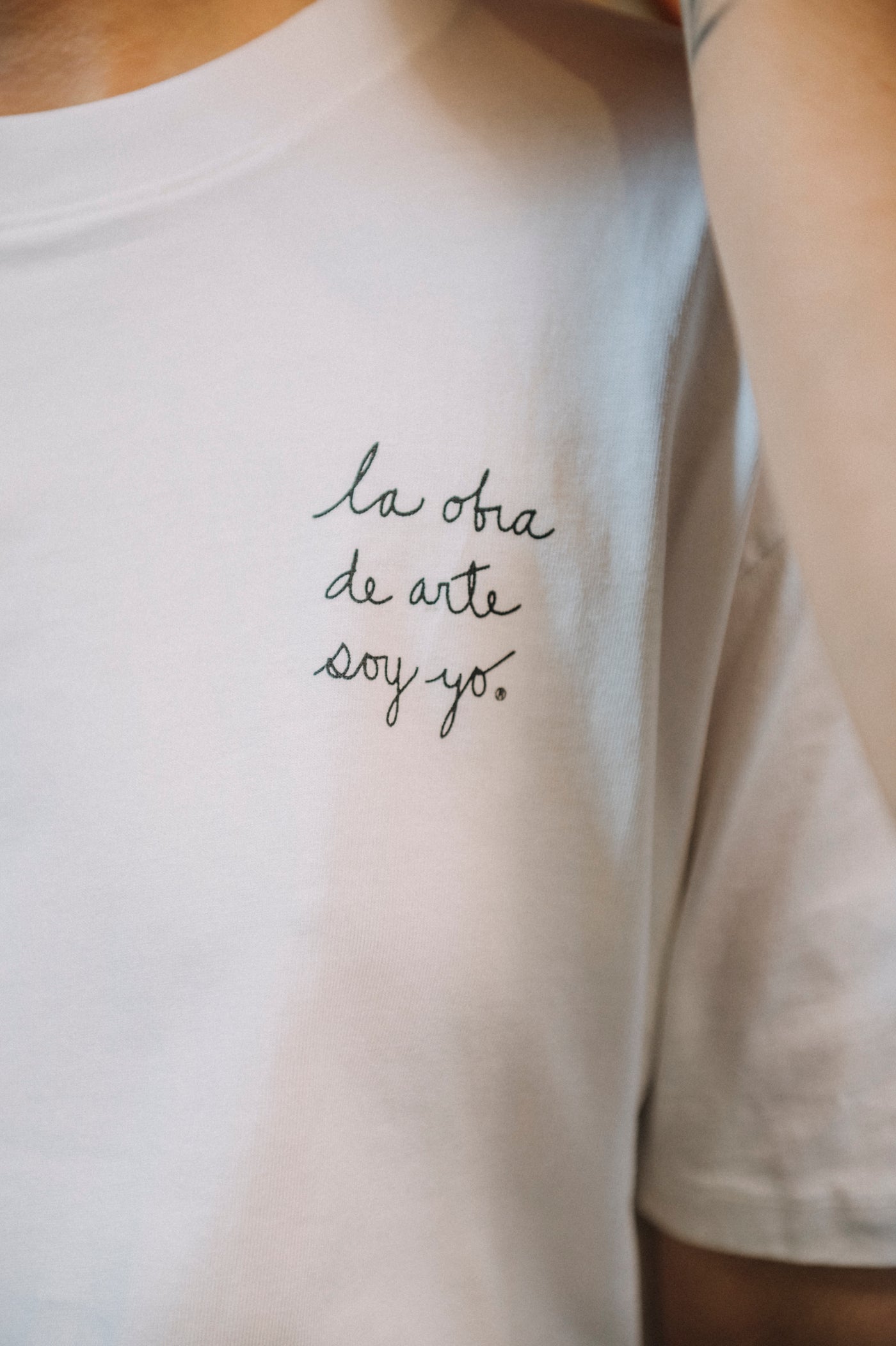 T SHIRT EN MEDELLIN  CONOCI EL AMOR